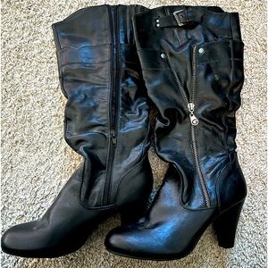 Black Guess boots, size 8.5, fits more like size 8, lightly used